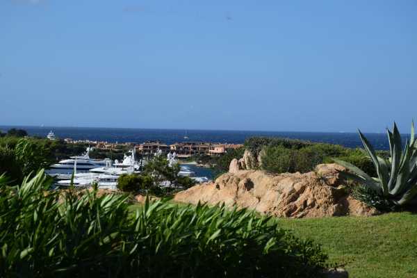 Book now your holiday in Arzachena in Porto cervo in Sardinia holiday home with swimming pool on the sea, in the north-east coast of Costa Smeralda